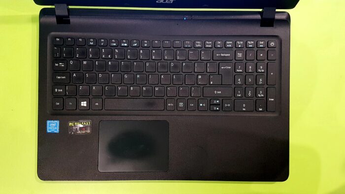 Acer ES1-533 / Intel Pentium N4200 Quad Core 2.50GHz / 8GB RAM / 240GB SSD / Intel HD - Image 2