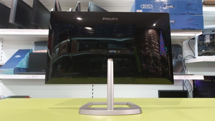 Used Samsung 22" IPS Monitor HDMI, VGA - Image 2