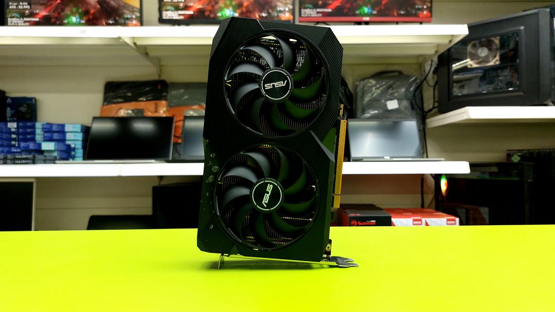 Asus RX 7600 (3) Used Asus RX 7600 Dual OC 8GB V2 - Image 1