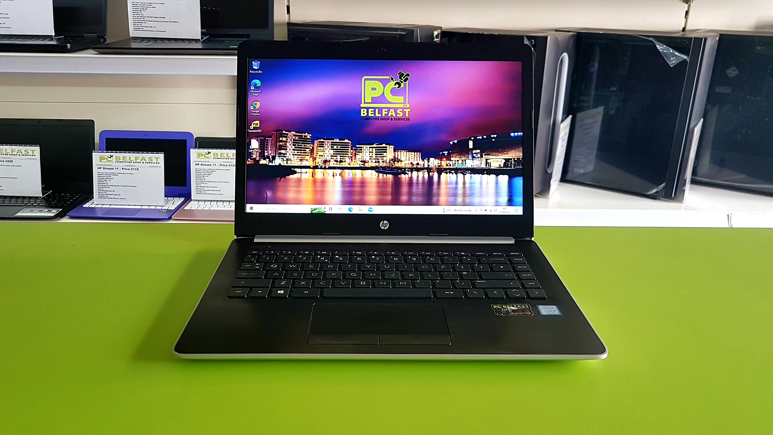 HP 14 (1) HP 14ck0017na / Intel Core i5 8th Gen @3.40GHz / 8GB RAM / 256GB M.2 / Intel UHD 620 - Image 1