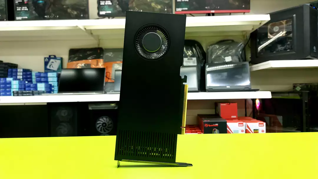 RTX 4000 Ada 20gb (3) RTX 4000 Ada Generation 20 GB GDDR6 - Image 1
