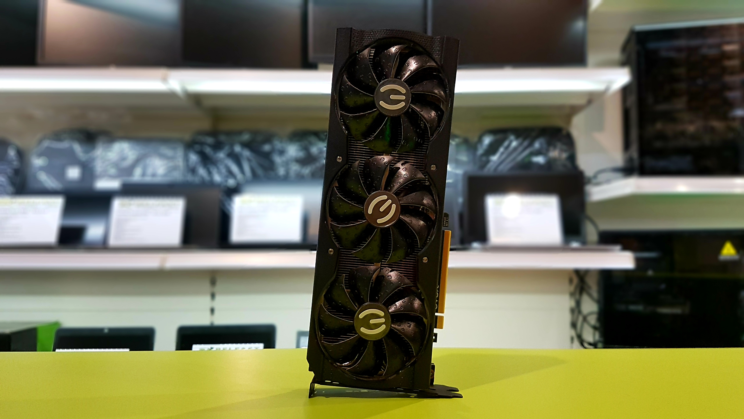 EVGA 3080 (2) Used EVGA GeForce RTX 3080 XC3 ULTRA GAMING,10GB GDDR6X, iCX3 Cooling, ARGB LED, Metal Backplate - Image 1