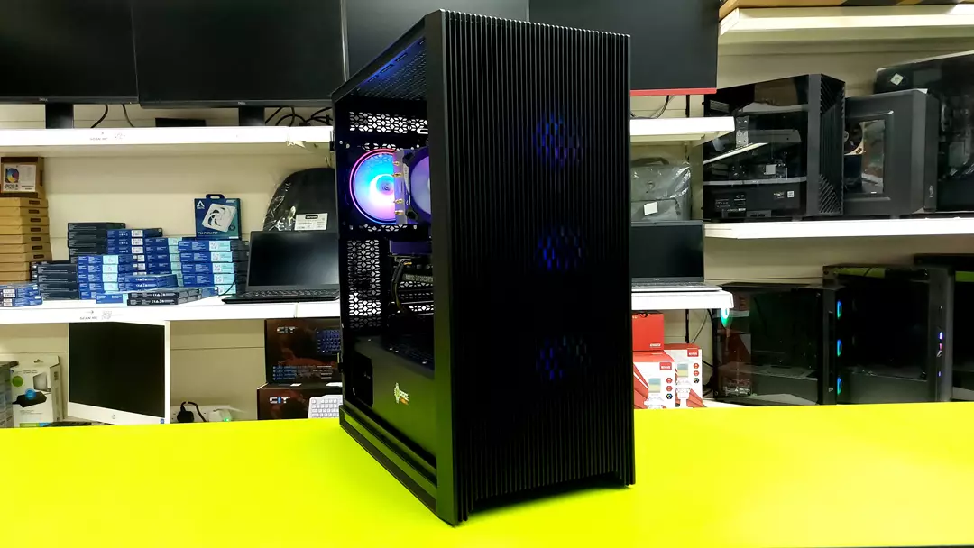 Kolink Unity 54 (2) Refurbished Kolink Unity / Intel i7 8700K 4.70GHz / 32GB RAM / 480GB NVMe / Multi Choice Graphics - Image 1