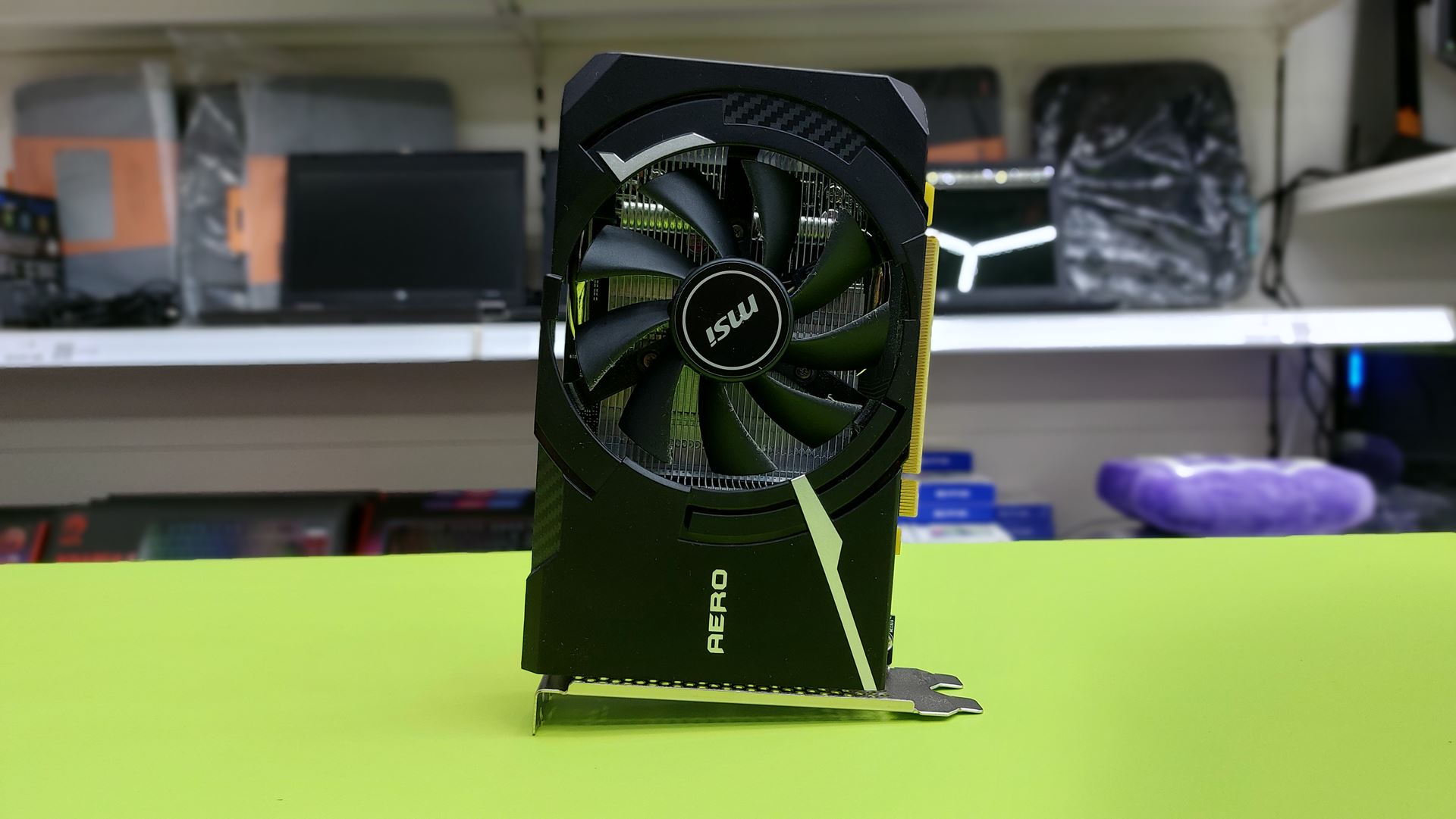 MSI RTX 4060 AERO (2) USED MSI RTX 4060 AERO ITX 8G OC - Image 1