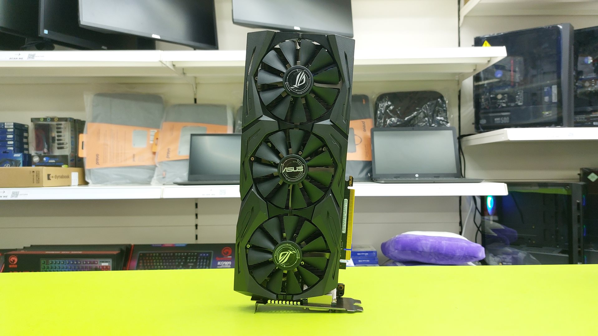 ASUS GTX 1070 STRIX (3) Used ASUS STRIX GTX 1070 8GB OC - Image 1
