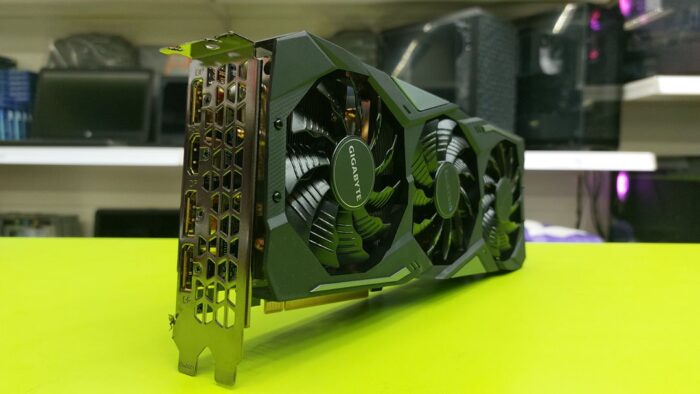 Used Gigabyte GeForce RTX 2070 Super Gaming OC - Image 2