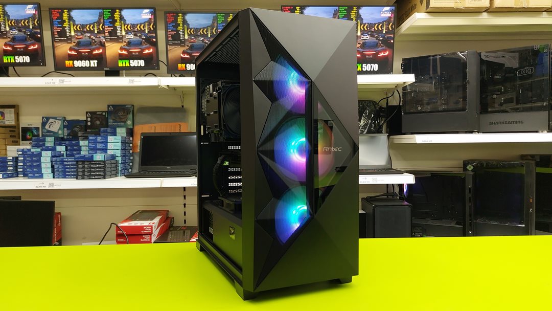 Antec DF 800 Flux (3) Used Custom Gaming PC / AMD Ryzen 5 5600X 4.6GHz / 16GB RAM / 1TB NVMe / Multi Choice Graphics - Image 1