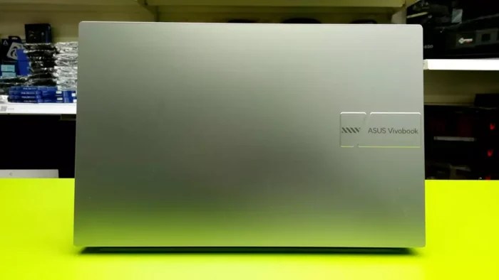 Refurbished Asus VivoBook 15 / Intel i5 1235U 12th Gen. 4.4GHz / 12GB RAM / 500GB NVMe / 15,6 inch Full HD - Image 3