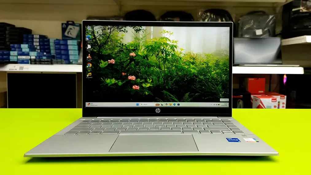 Laptop HP Silver 22 (2) Refurbished HP Pavilion 14 / Intel i5 1155G7 4.50GHz / 8GB RAM / 240GB SSD / 14inch Screen - Image 1